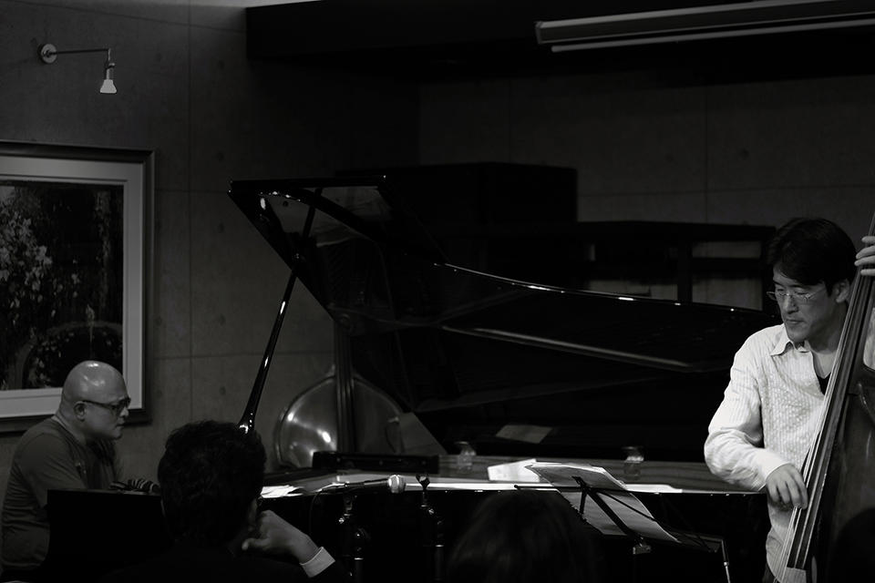 20121202 - Takashi Kudo Trio - #001.